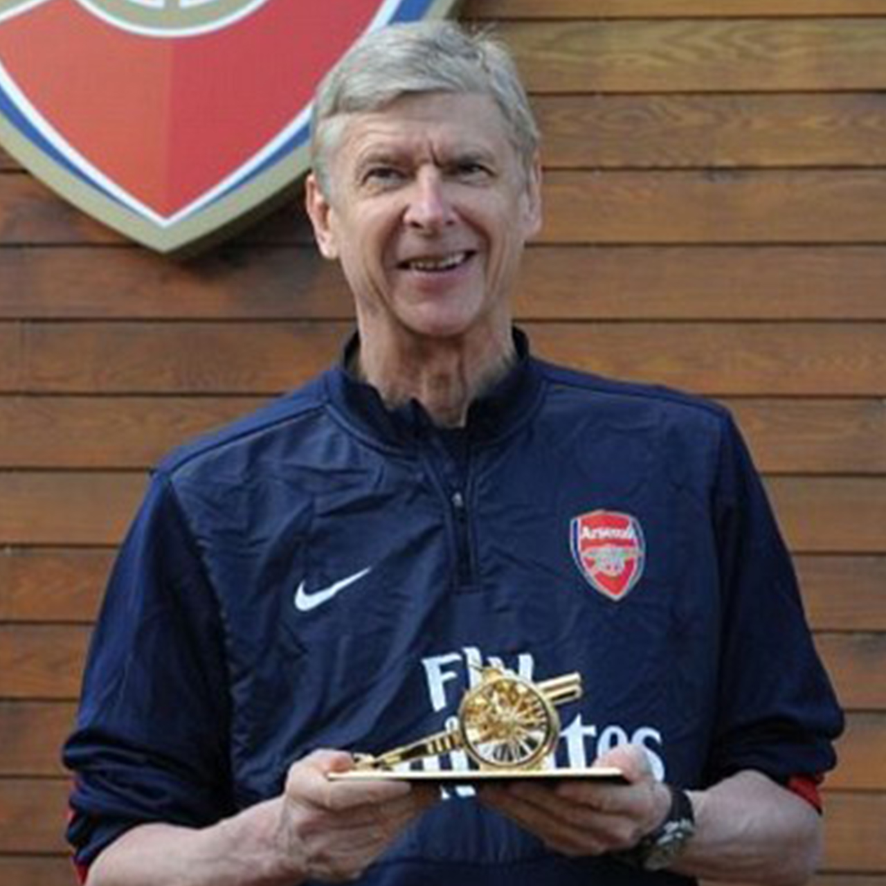 Arsenal FC Arsene Wenger Cannon Presentation